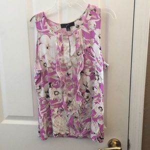 FINAL MARKDOWN Ladies gnw top medium